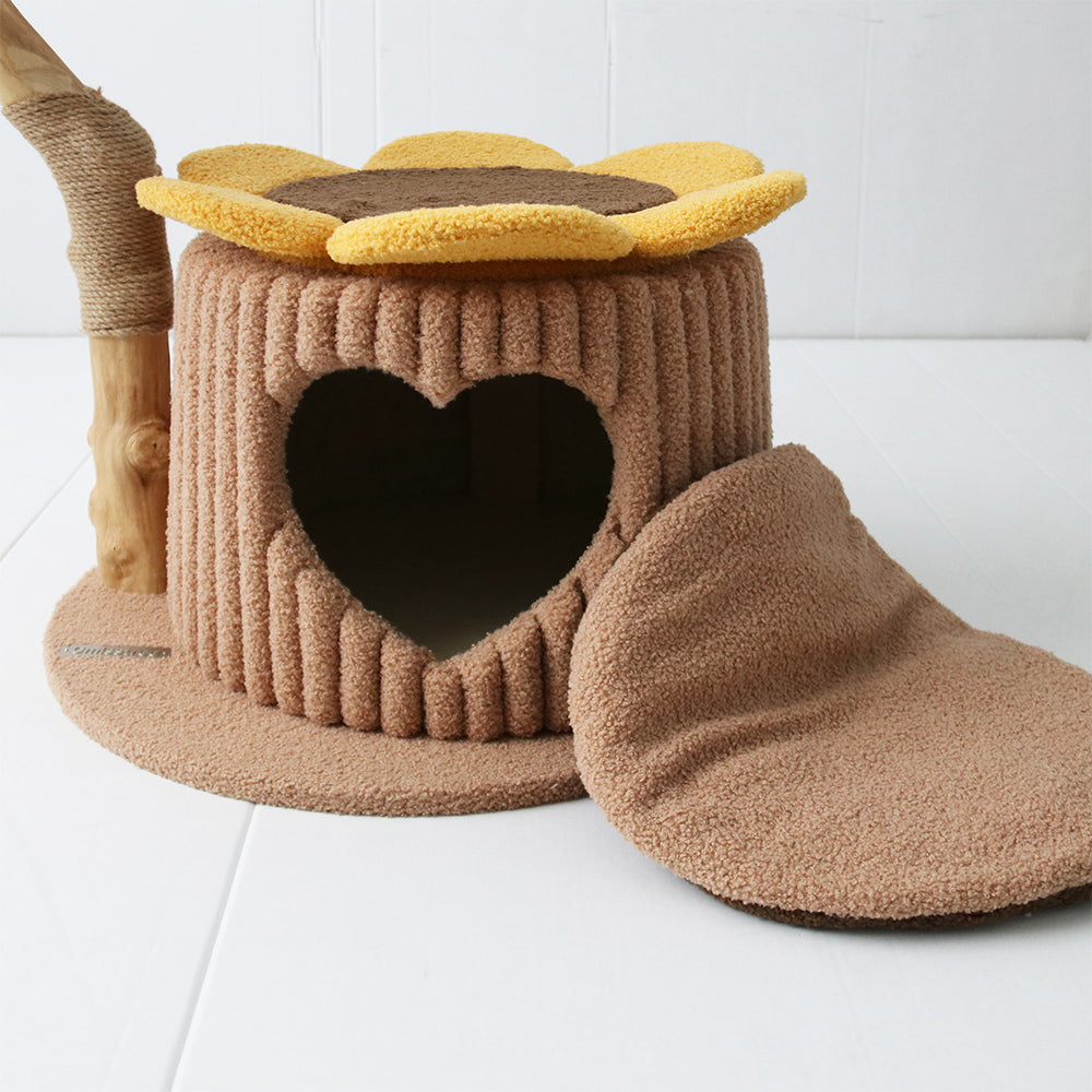 Heart Shaped Cat House With Sunflower Cat Tree